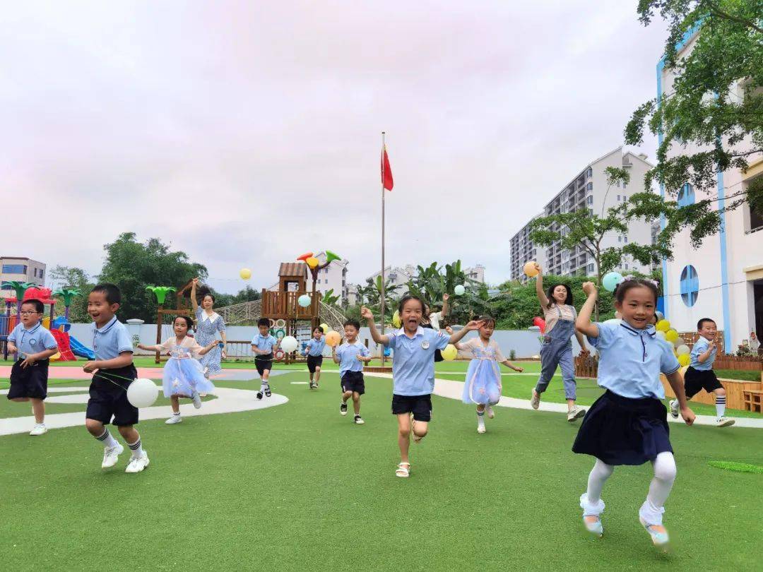 南丹县住房和城乡建设局领导团队，引领城市建设的核心力量